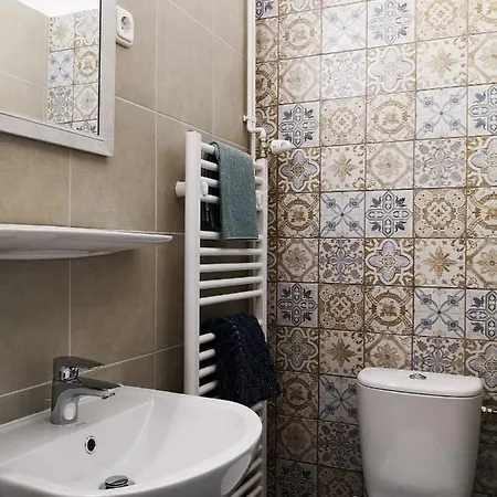 Gyoengyszem Vendeghaz בית הארחה אגר