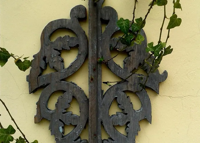 Konukevi Gyoengyszem Vendeghaz 3*