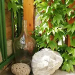 Gyoengyszem Vendeghaz Guest house Eger