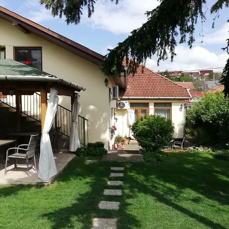 招待所 明珠旅馆 埃格尔