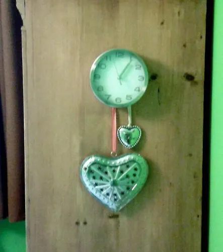 Gyoengyszem Vendeghaz Гостьовий будинок