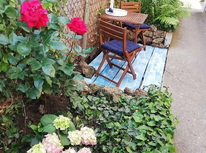 Gyoengyszem Vendeghaz 3*