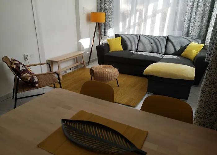 Gyoengyszem Vendeghaz 3* إغير